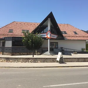 Апартаменты Avio, Zgornji Brnik